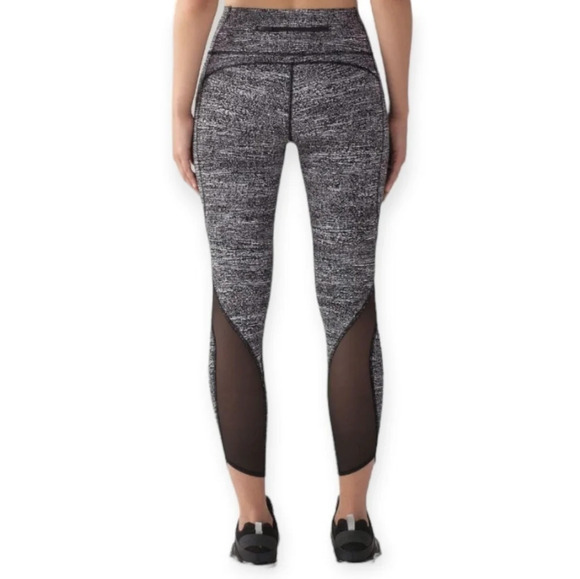 Lululemon Pace Perfect 25" Leggings with Mesh Cutouts in Air Time White Black 10 - Picture 2 of 16